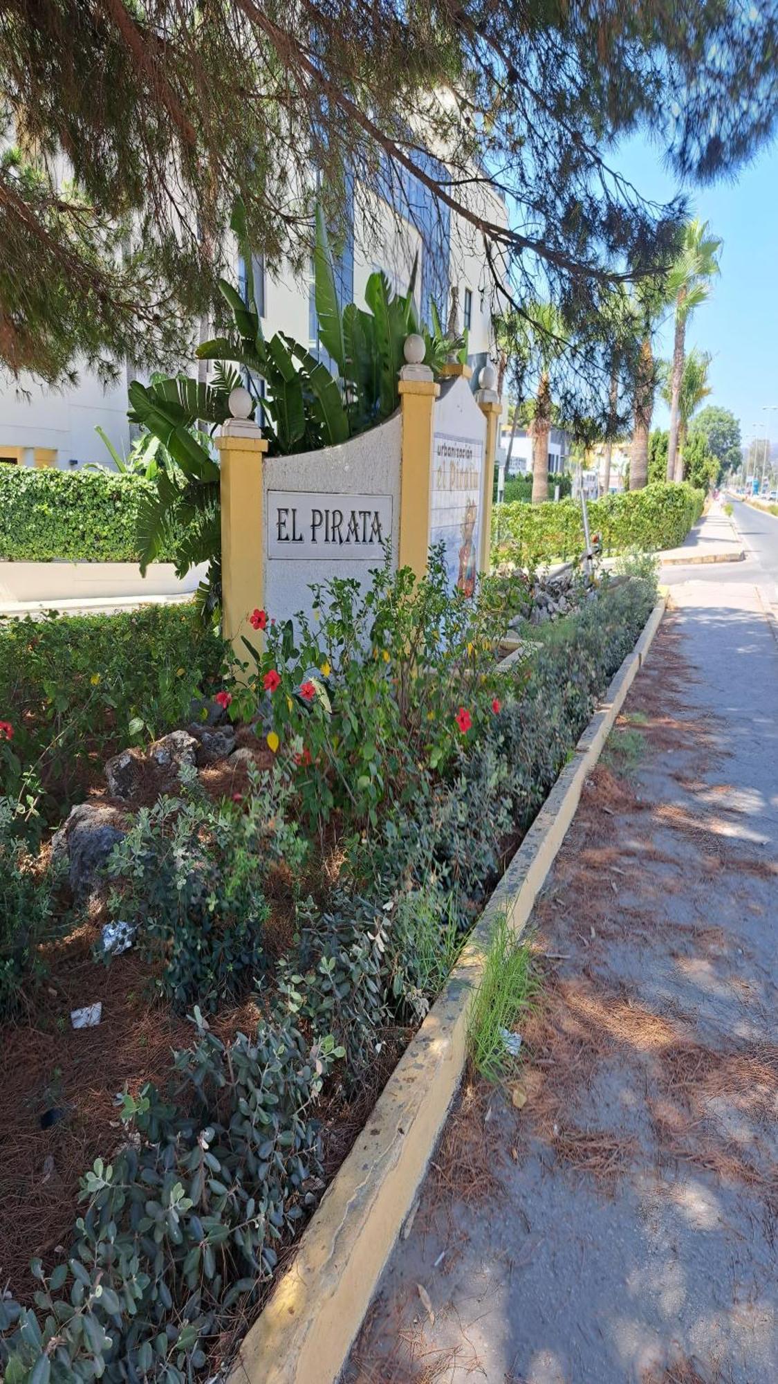 Ferienwohnung Hello Cosmo Estepona Exterior foto